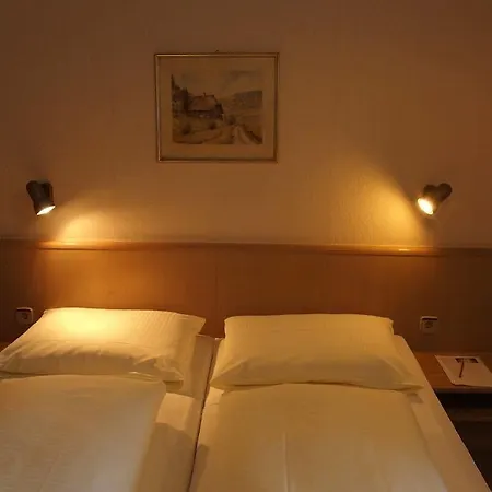 Vendégház Gastehaus Sonne Ettlingen